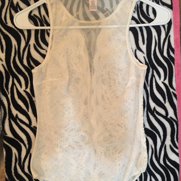 NWOT (never worn) VS lace and mesh bodysuit - Picture 4 of 4